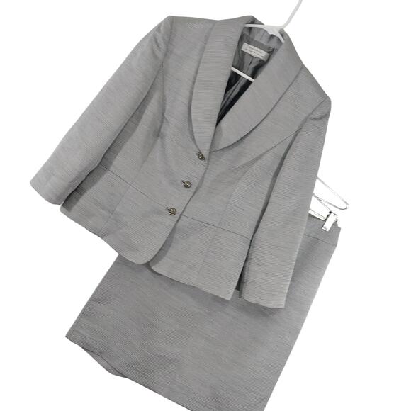 TAHARI! GLAMOROUS SILVER GRAY TEXTURED 2 PC SKIRT & JACKET, BLAZER SUIT! SZ 16 - Picture 12 of 12
